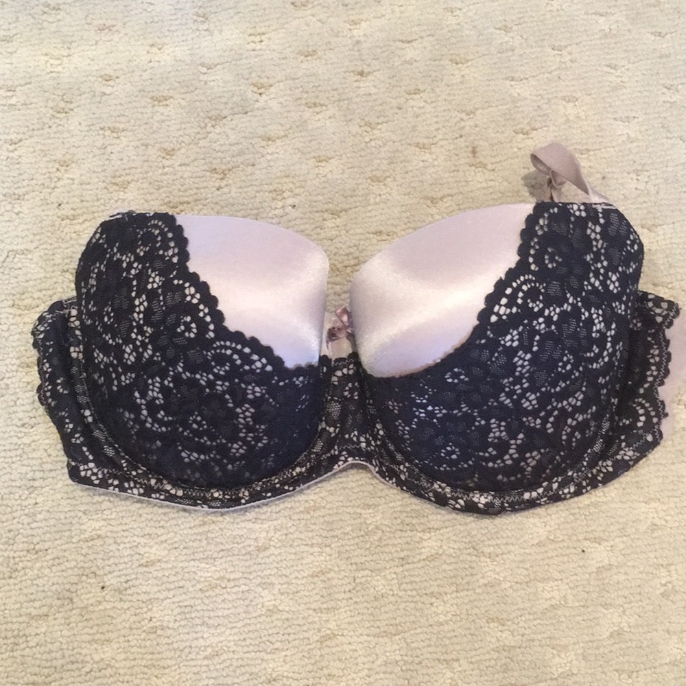 Victoria’s Secret Balconet Bra